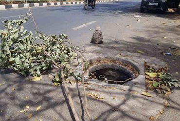 Gujarat HC rebukes state for delayed compensation of dead sanitation workers - Vimarsana News