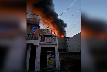 Delhi factory blaze death toll mounts to 11 - Vimarsana News