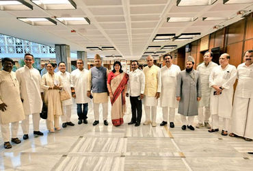 શું રદ થશે વક્ફ બિલ 2024? JPCમાં ઘમસાણ, જાણો બેઠકમાં શું થયું શું રદ થશે વક્ફ બિલ 2024? JPCમાં ઘમસાણ, જાણો બેઠકમાં શું થયું