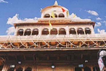 રસોઈયાને પગાર ન મળતા ઠાકોરજીને ભોગ ન ધરાવાયો; વૃંદાવનમાં સેંકડો વર્ષ