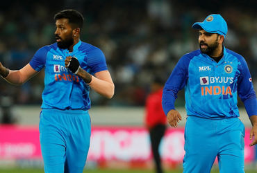 ICC વર્લ્ડ કપ નહીં રમી શકે રોહિત શર્મા? BCCI તો હાર્દિક પંડ્યાને લઈને પણ ટેન્શનમાં! | BCCI is under tension because of Rohit Sharma and hardik Pandya ICC વર્લ્ડ કપ નહીં રમી શકે રોહિત શર્મા? BCCI તો હાર્દિક પંડ્યાને લઈને પણ ટેન્શનમાં! | BCCI is under tension because of Rohit Sharma and hardik Pandya