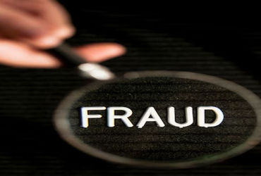 Ahmedabad retiree alleges SBI credit card fraud of ₹ 22.71 lakh, insurance agent booked for cheating