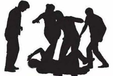 Ahmedabad auto driver assaulted after refusing to bring breakfast, four booked by Narol police