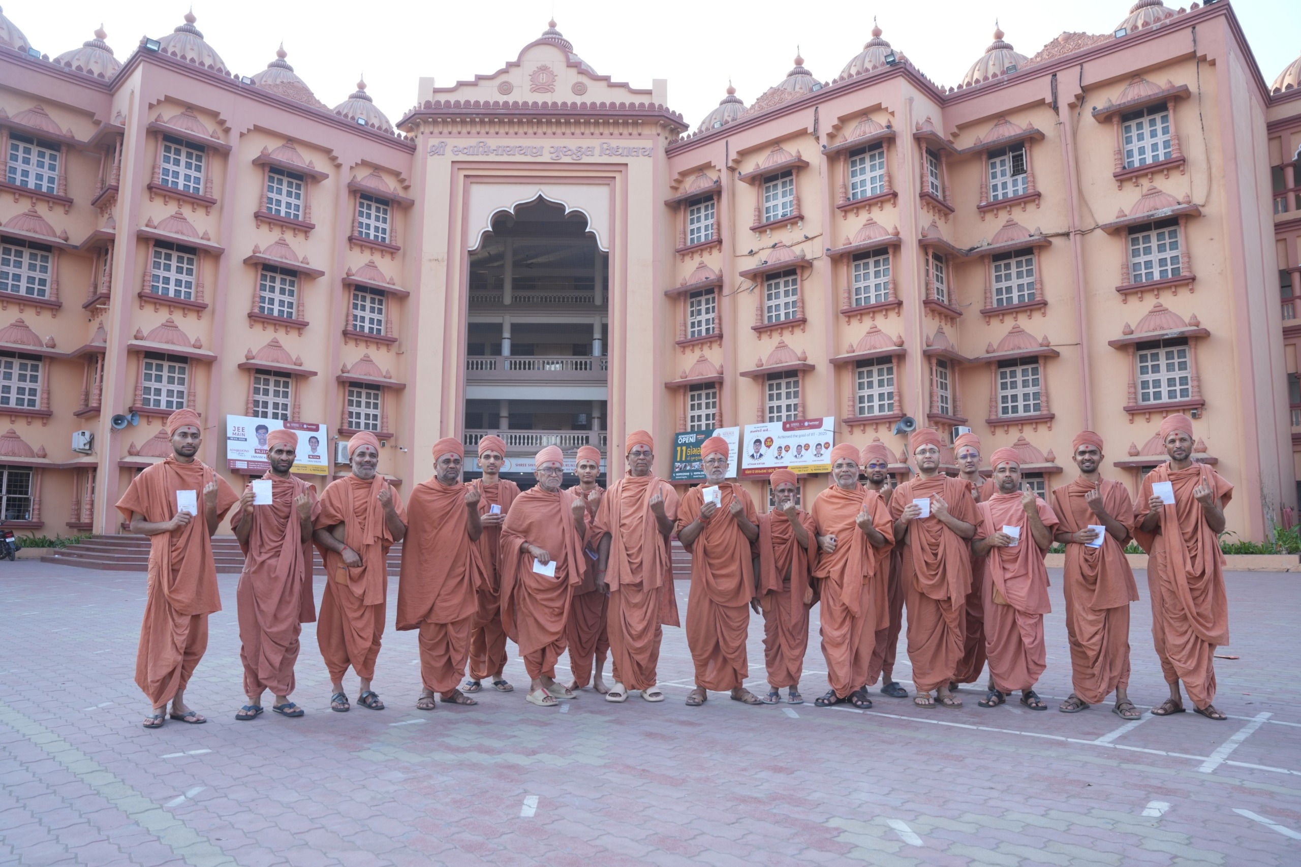 BIG NEWS: રાજ્યમાં સ્થાનિક સ્વરાજ્યની ચૂંટણીનું મતદાન પૂર્ણ, સરેરાશ 57 ટકા વોટિંગ, 28 એપ્રિલે પરિણામ 5 - image