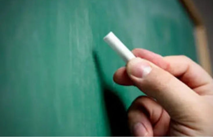 DEO penalises Anand Niketan schools that remained open on public holidays