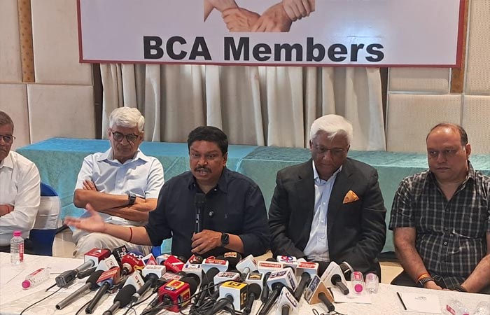 બરોડા ક્રિકેટ એસોસિએશનની ચૂંટણીમાં સમીકરણો બદલાયા : રોયલ અને સત્યમેવ જયતે ગ્રુપ વચ્ચે ગઠબંધન 2 - image