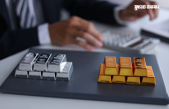 ચાંદી એક દિવસમાં 40,500 રૂપિયા થઈ મોંઘી, 7,300 રૂપિયાના ઉછાળા સાથે સોનાનો પણ નવો ઈતિહાસ 1 - image