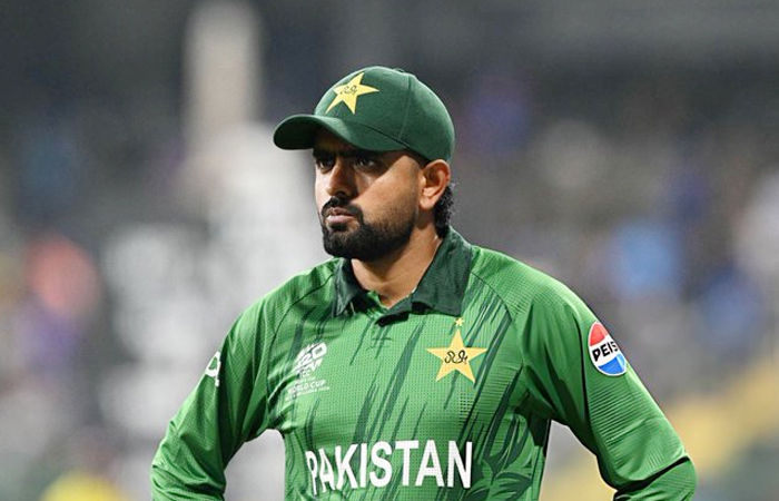 T20 વર્લ્ડ કપમાં બાબર આઝમના નામે ઈતિહાસનો સૌથી શરમજનક રેકોર્ડ નોંધાયો 1 - image