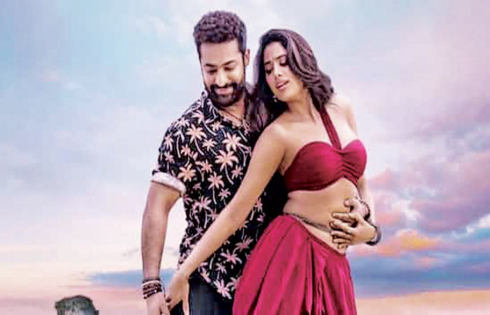 જાહ્નવી કપૂર અને જુનિયર એનટીઆરની દેવરા ટુ બંધ નથી થઈ 1 - image