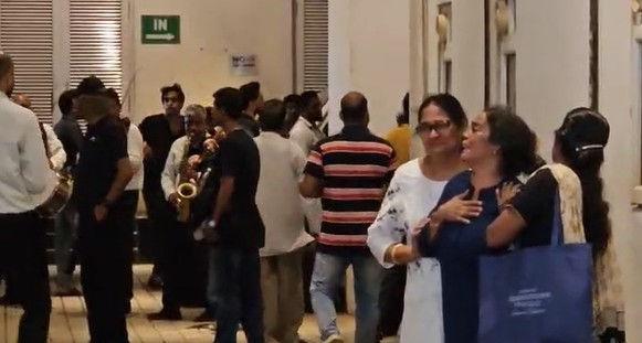 Ahmedabad plane crash Funeral of AI Co-Pilot Clive Kunder held in Mumbai