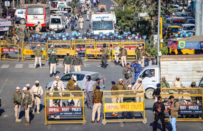 મણિપુરના રાજકારણમાં નવા જૂનીના એંધાણ, રાષ્ટ્રપતિ શાસન અંતની નજીક, NDAમાં દોડધામ શરુ! 1 - image