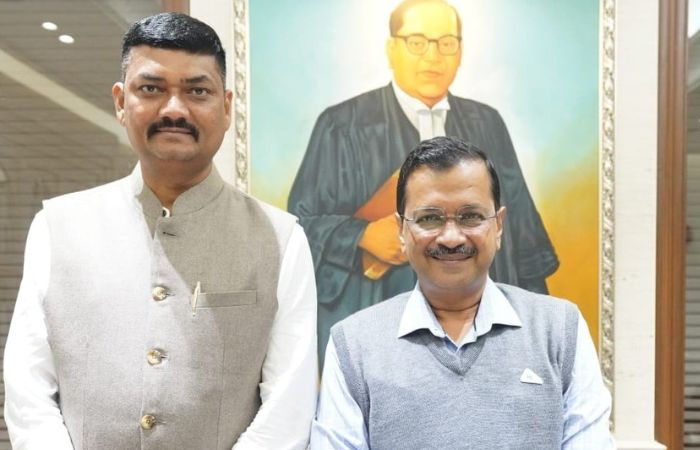 AAP MLA Umesh Makwana resigns as whip, yet to decide on MLA position