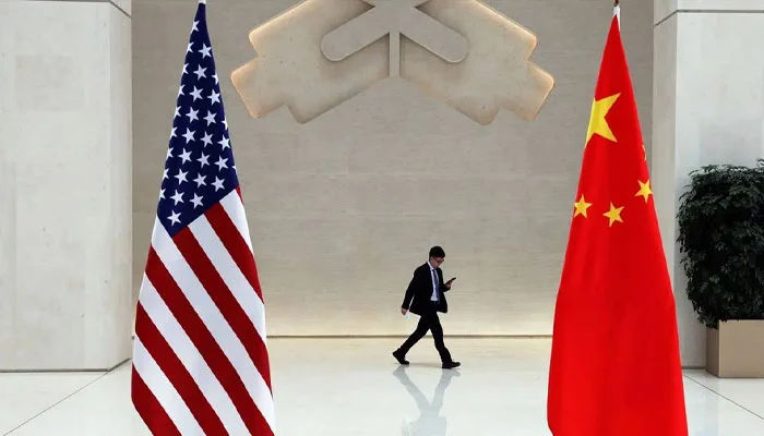 ચીની મહિલા સાથેના પ્રેમસંબંધોની યુએસ ડિપ્લોમેટે કિંમત ચુકવવી પડી. વાઇટ હાઉસની લાલ આંખ 1 - image