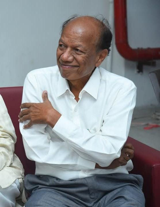 છોટા ઉદેપુરની ઢોકલીયા હોસ્પિટલમાં કૌભાંડ: મૃત અને વિદેશી ટ્રસ્ટીઓના નામે કરોડોની ઉચાપત, ભાજપ નેતા સામે ગુનો દાખલ 4 - image