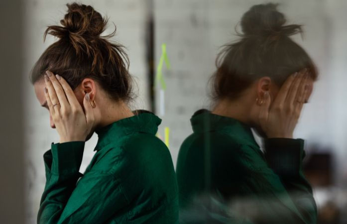 અમદાવાદમાં માનસિક રોગોનું પ્રમાણ બમણું, રઘવાટના કેસમાં ચાર ગણો વધારો, માનસિક સ્વાસ્થ્ય કથળ્યું 1 - image