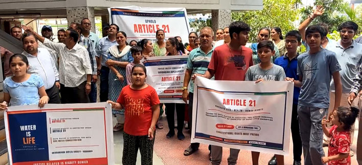 અણખોલ પાસેના રહીશોને પીવાનું પાણી નહી મળતા વુડામાં મોરચો 1 - image