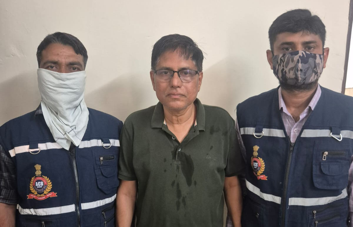 Gujarat ACB books chief electrical inspector in disproportionate assets case, valuables worth ₹2.65 cr recovered