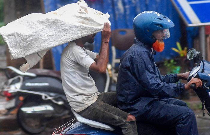 Orange alert in Mumbai Thane as heavy rains lash parts of city