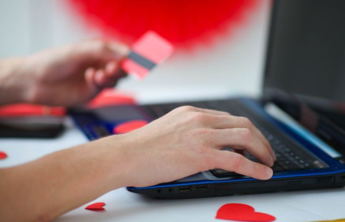 Ahmedabad man duped of rs 1.42 cr in matrimonial site scam