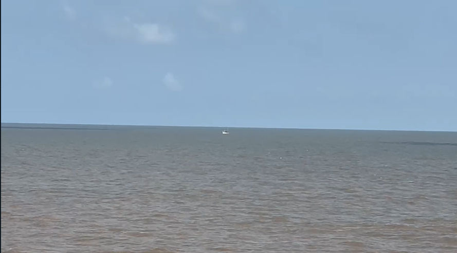 ખરાબ હવામાનની આગાહી અને શંકાસ્પદ નૌકાઓ 5 દેખાતી હોવાને કારણે માછીમારો સમુદ્રને ઓર્ડર આપતા નથી - છબી