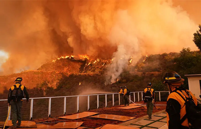 Religious groups unite for wildfire relief efforts across Los Angeles 