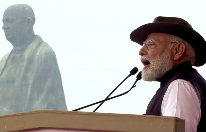 Rashtriya Ekta Diwas 2025 PM Modi participates addresses crowd at Gujarat's Statue of Unity