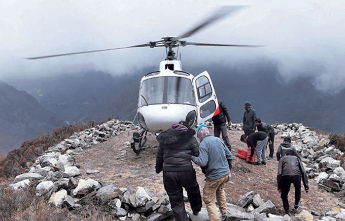 એવરેસ્ટ રેસક્યુકાંડ : લોકો પાસેથી 1.90 અબજ નેપાળી રૂપિયા પડાવી લેવાયા 1 - image