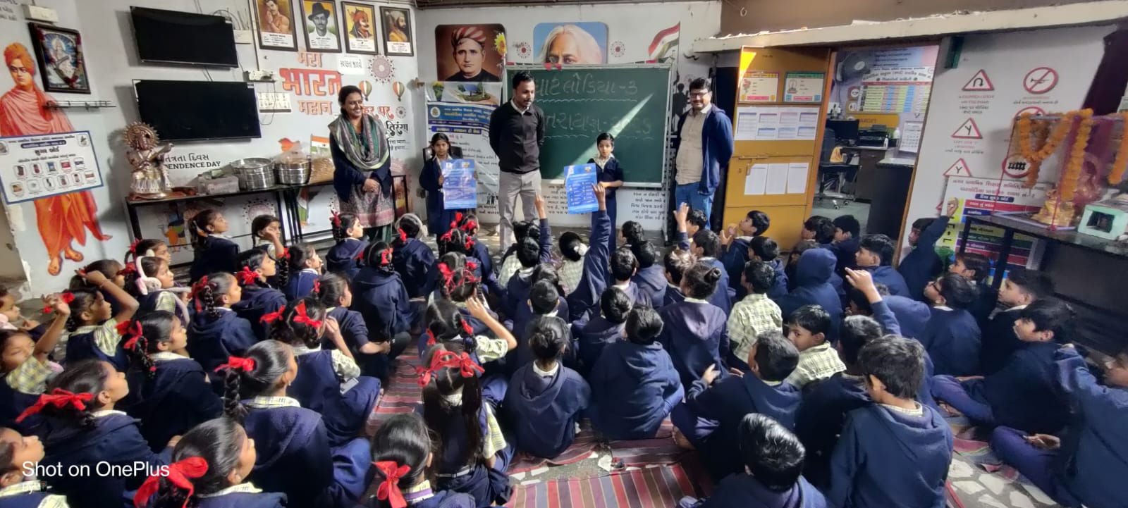 સાવધાન: પતંગ ચગાવતા પહેલા આટલું ખાસ વાંચી લો, તમારી એક ભૂલ ભારે પડી શકે છે 2 - image