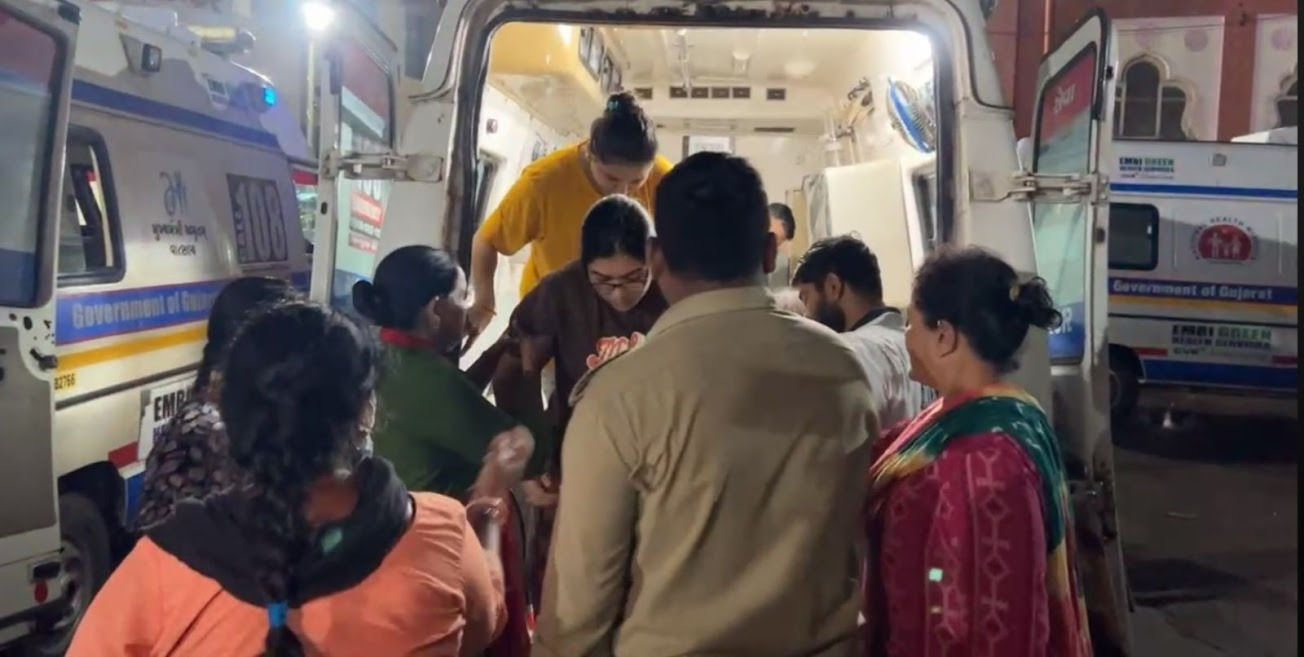 વડોદરાઃ એમ.એસ. યુનિવર્સિટીની ગર્લ્સ હોસ્ટેલમાં 100થી વધુ વિદ્યાર્થિનીને ફૂડ પોઇઝનિંગ 4 - image