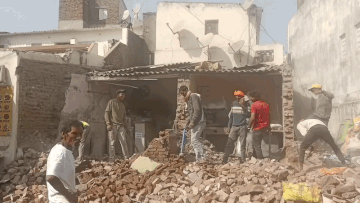 રાજકોટમાં આજથી મેગા ડિમોલિશન, જંગલેશ્વરના 1400થી વધુ મકાનો તોડી પડાશે, આખું શહેર 'નો ફ્લાય ઝોન' 2 - image