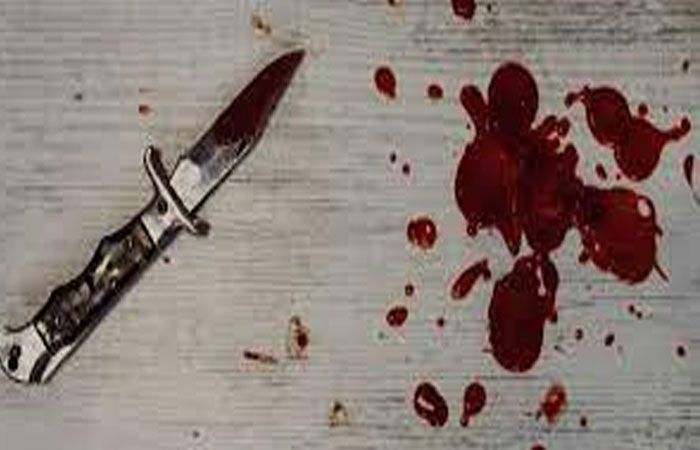 પ્રેમ લગ્નનો કરુણ અંજામ , 4 લોકોએ વાળુકડના ચોકમાં યુવાનને છરીના ઘા ઝીંકી ઢીમ ઢાળી દીધું 1 - image