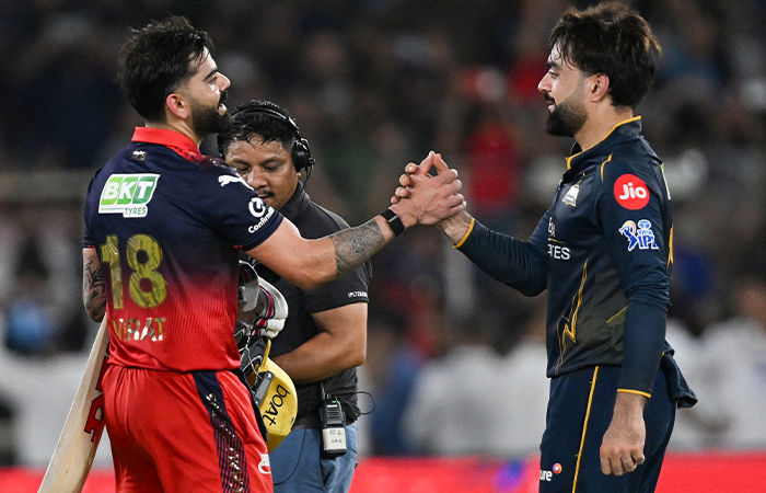 IPL ફાઈનલમાં આ 5 સૌથી મોટા કારણોએ RCBને સતત બીજી વખત બનાવ્યું ચેમ્પિયન 1 - image
