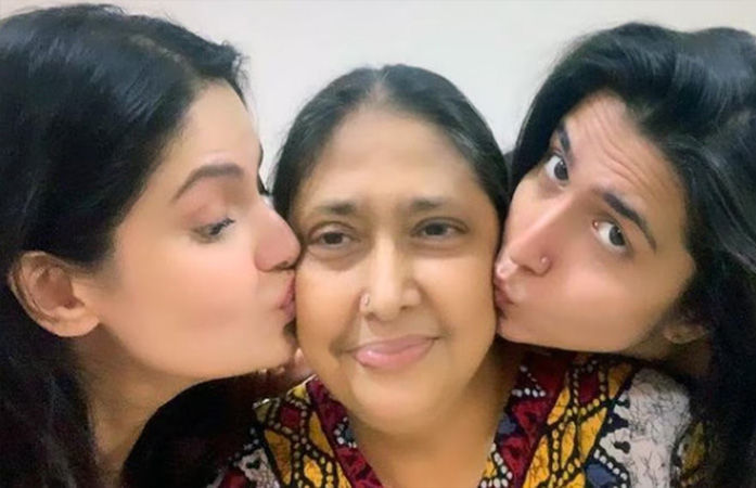 Zareen Khan Mother Passed Away