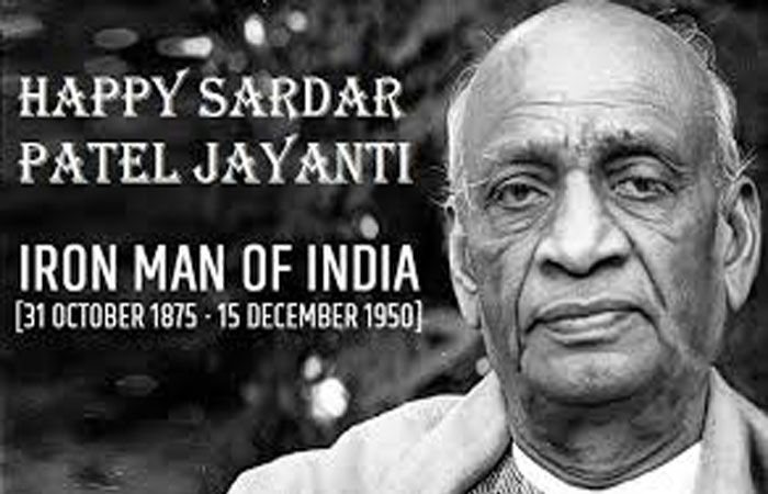 'બાહ્યલા બનીને અહિંસા સેવવા કરતાં તલવાર ઉપાડવી જરૂરી છે' 1 - image