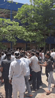 BIG NEWS: રાજ્યમાં સ્થાનિક સ્વરાજ્યની ચૂંટણીનું મતદાન પૂર્ણ, સરેરાશ 57 ટકા વોટિંગ, 28 એપ્રિલે પરિણામ 10 - image