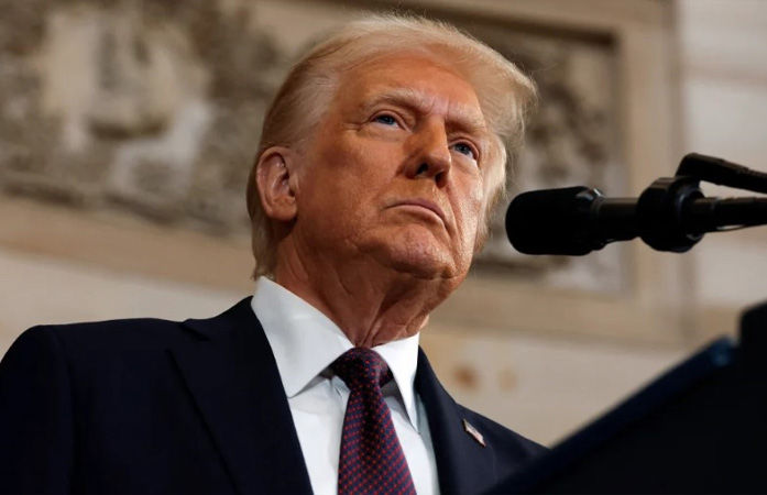 ટ્રમ્પના સલાહકારને PM મોદી પર ટ્વિટ કરવી ભારે પડી, યુઝર્સે આકરા પ્રહારો કરતાં ટ્રોલનો ભોગ બન્યા 1 - image