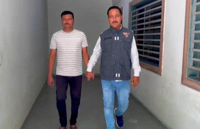 અમદાવાદ: વહેલી સવારે ઘરની બહારથી પશુની ચોરી કરતી ગેંગનો સાગરીત ઝડપાયો, દોઢ વર્ષથી ફરાર હતો 1 - image