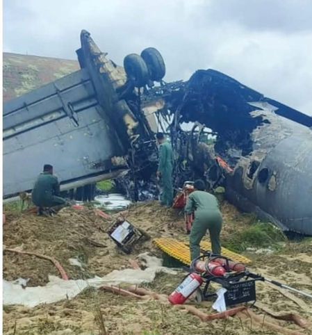 IAF AN-32 burst into flames after landing at Jorhat airbase, five airmen killed (Lead) | IAF AN 32 burst into flames after landing at Jorhat airbase five airmen killed Lead - Gujarat Samachar