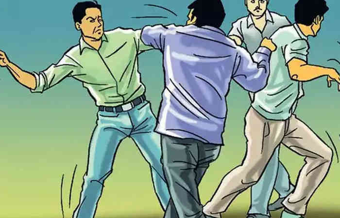 એક્ટિવા હટાવવાના બદલે ચેરમેન સહીત બે ઉપર ખૂની હુમલો 1 - image