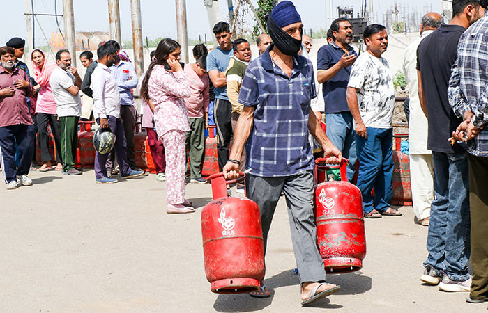 ગુજરાતમાં પણ ઈરાન યુદ્ધની અસર દેખાઈ, ગેસ ખતમ થતાં હોટલ-કેટરિંગ ઉદ્યોગ દાઝ્યો 1 - image