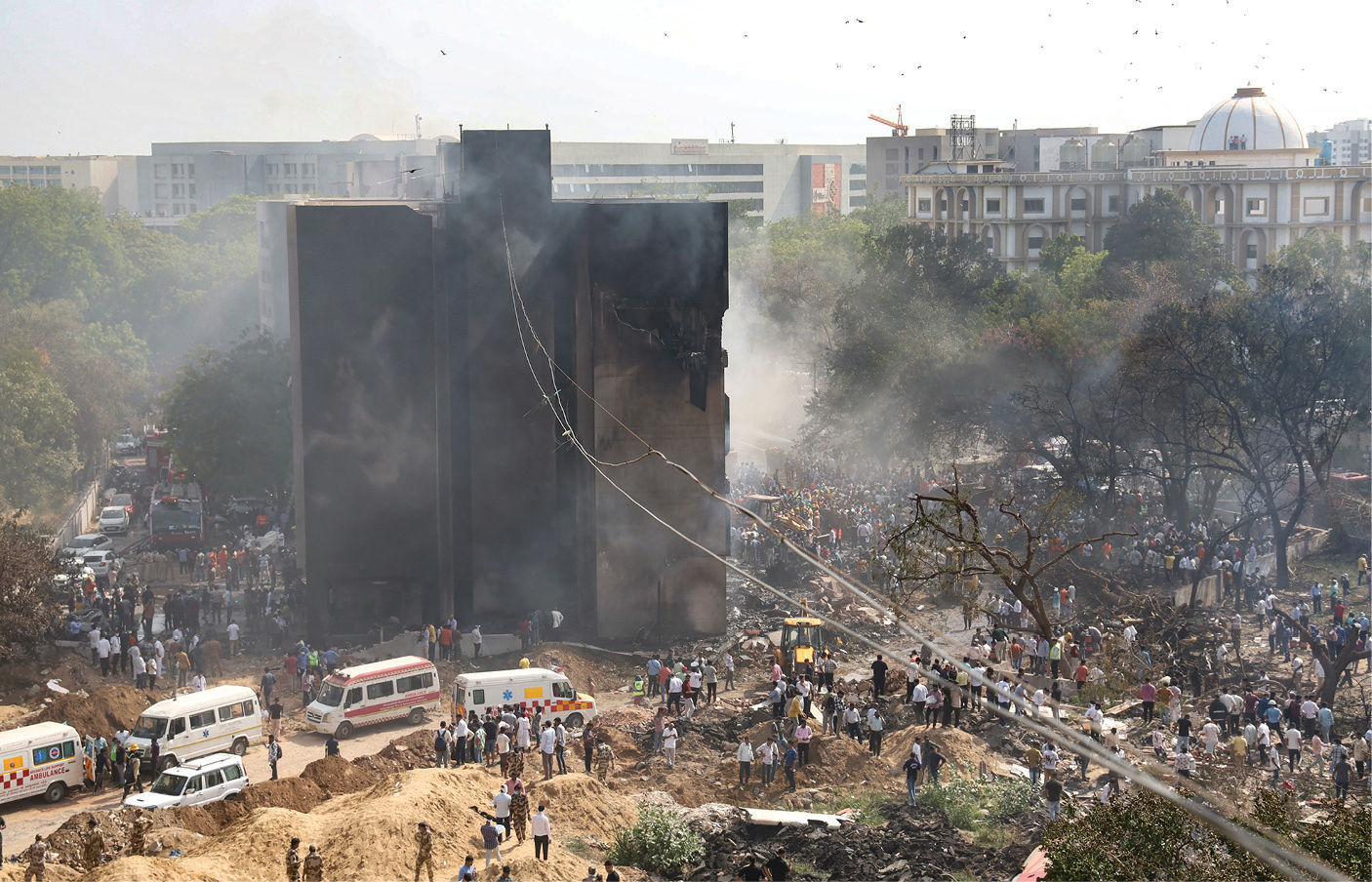 અમદાવાદ પ્લેન ક્રેશ દુર્ઘટના : કંપની પીડિતોને માટે શું કરી રહી છે, ક્યારે આવશે ફાઈનલ રિપોર્ટ? CEOએ આપ્યો જવાબ 1 - image