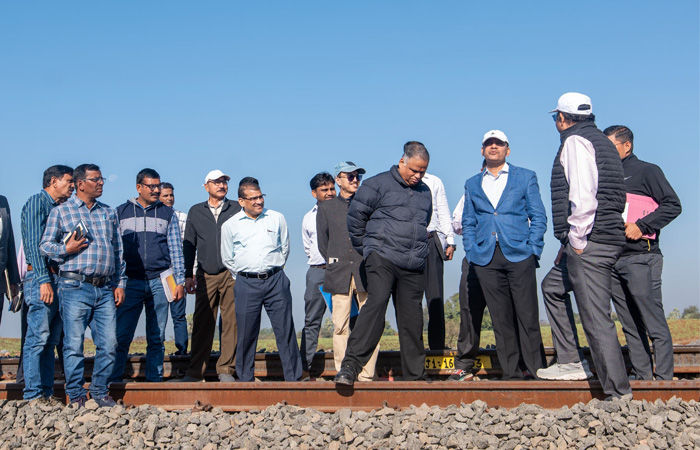 જોબટ – દેકાકુંડ સેકશન પર ૧૨૫ કિ.મી. પ્રતિ કલાકની ઝડપે ટ્રાયલ રન લેવાયો 2 - image