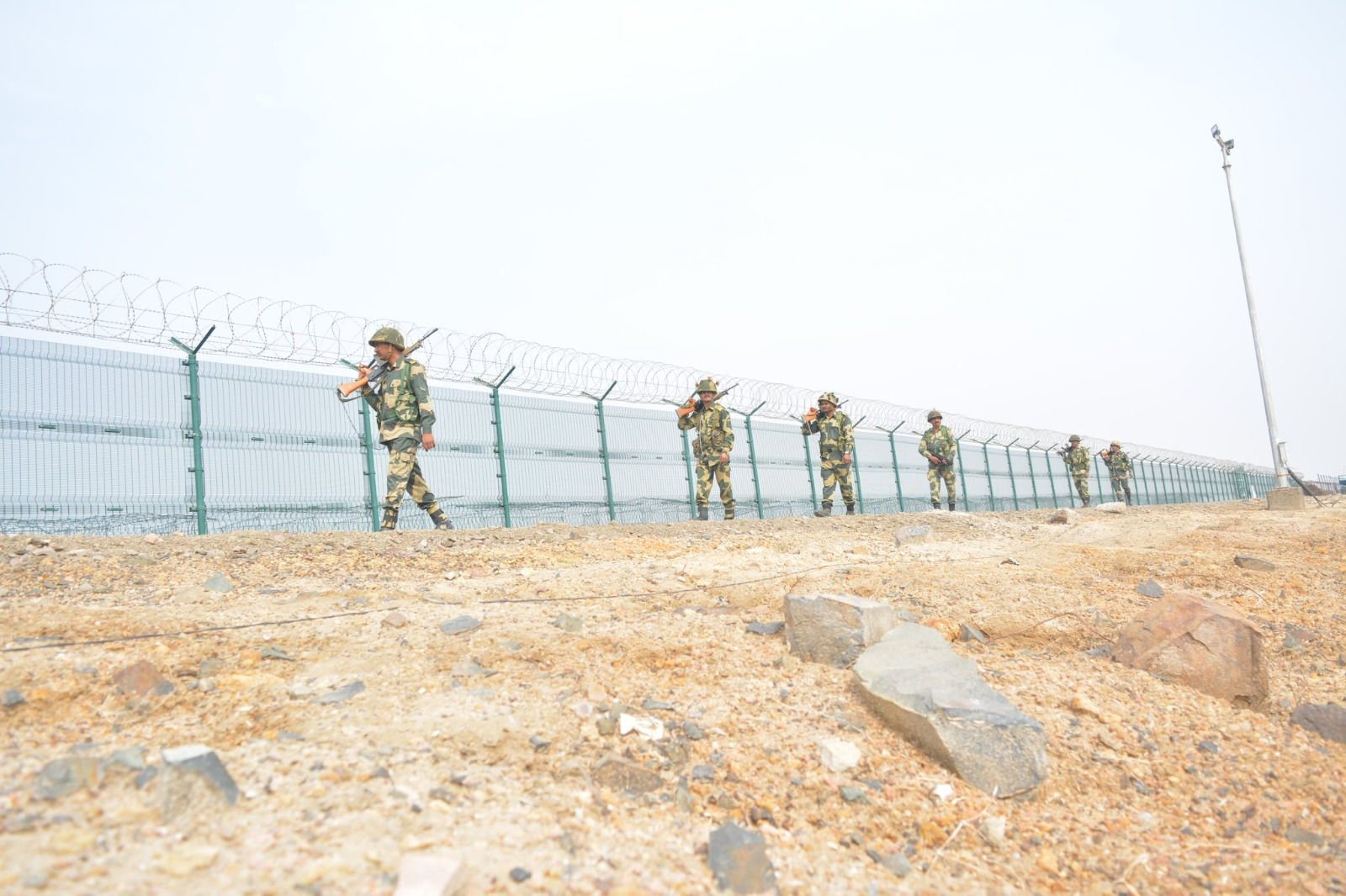 BSF nabs suspected Pakistani national crossing Indo Pak Border from Gujarat’s Patan