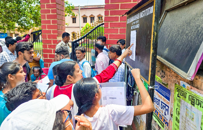 NEET UG પરીક્ષા રદ: CBI તપાસનો આદેશ, 120 પ્રશ્નો લીક.