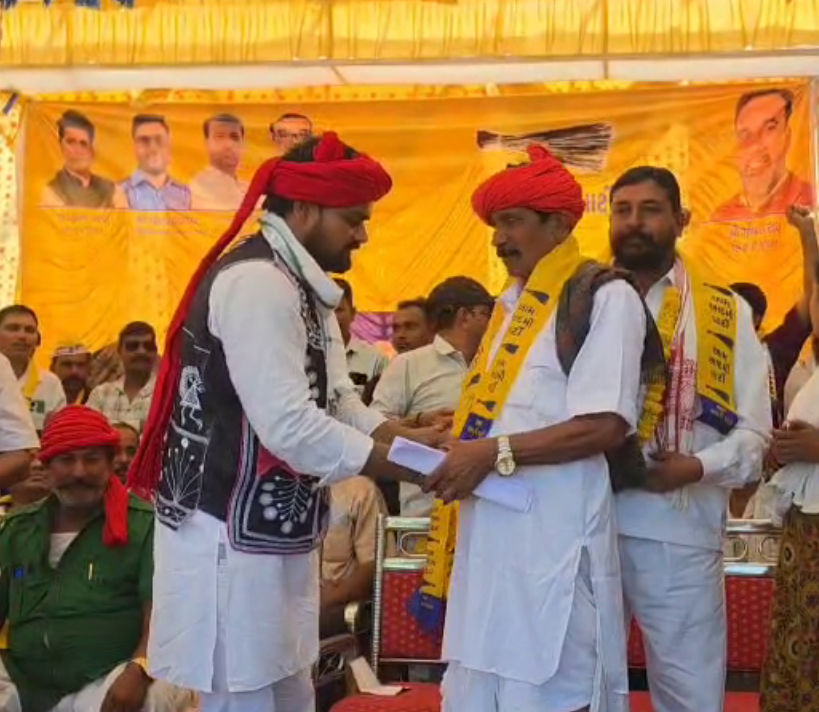 VIDEO: 'મને જેલ ભેગો કર્યો પણ ભાજપમાં નહીં જોડાઉં': ચૈતર વસાવાનો હુંકાર, ભાજપ-કોંગ્રેસના 8 હજાર કાર્યકરો AAPમાં જોડાયાનો દાવો 3 - image