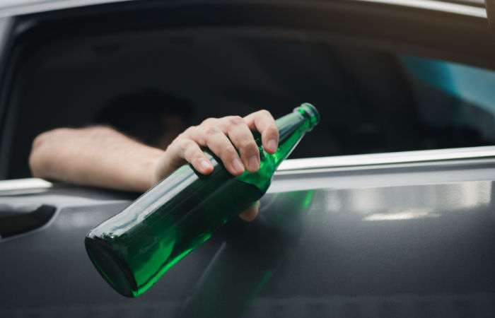 Padra deputy mamlatdar apprehended for drunk driving