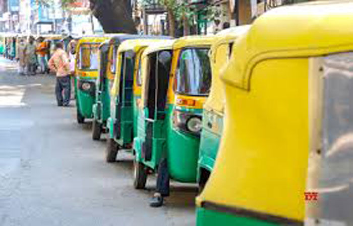 8મી એપ્રિલે ચાલકો દ્વારા મોરચોઃ માર્ગો પર રિક્ષાઓ ઘટશે 1 - image