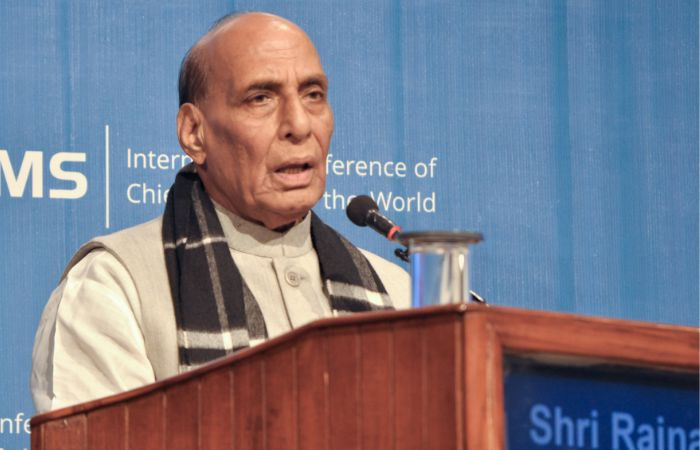 'સરહદો તો બદલાયા કરે, કોણ જાણે કાલે સિંધ ભારતમાં હોય!', રાજનાથ સિંહનું મોટું નિવેદન 1 - image