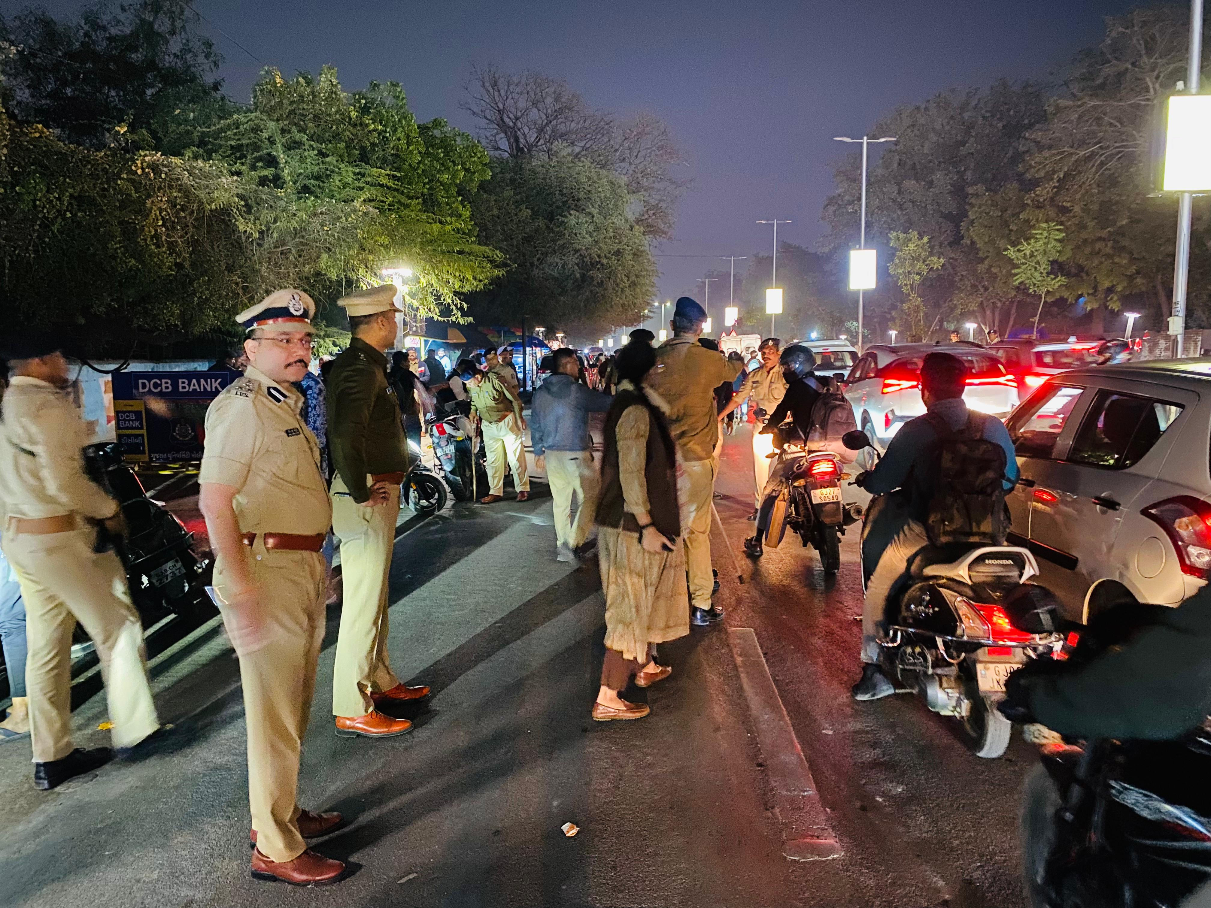 CG Road, Sindhu Bhavan Road closed on New Year's eve, check Ahmedabad Police advisory