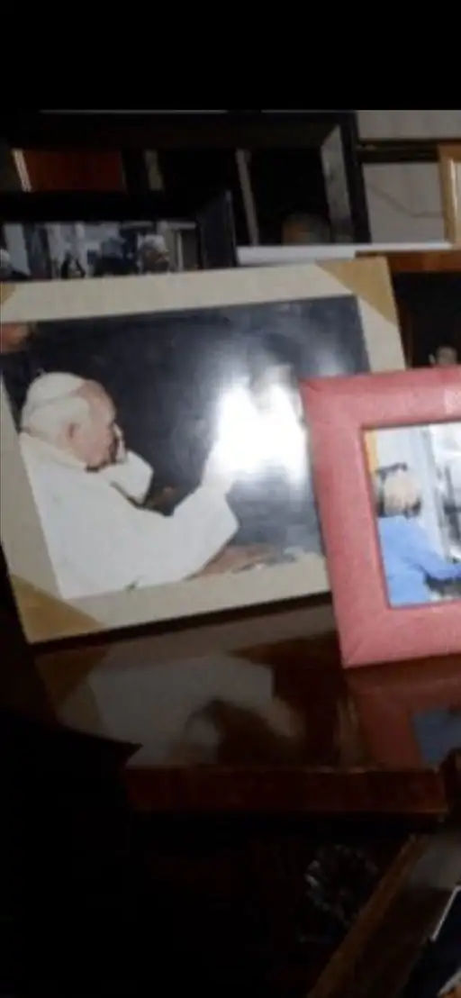 એપસ્ટિન ફાઈલ્સ: બિલ ક્લિન્ટન, માઈકલ જેક્સન જેવી હસ્તીના ફોટા જાહેર, પીડિતોએ કહ્યું- અડધું સત્ય બહાર આવ્યું 2 - image